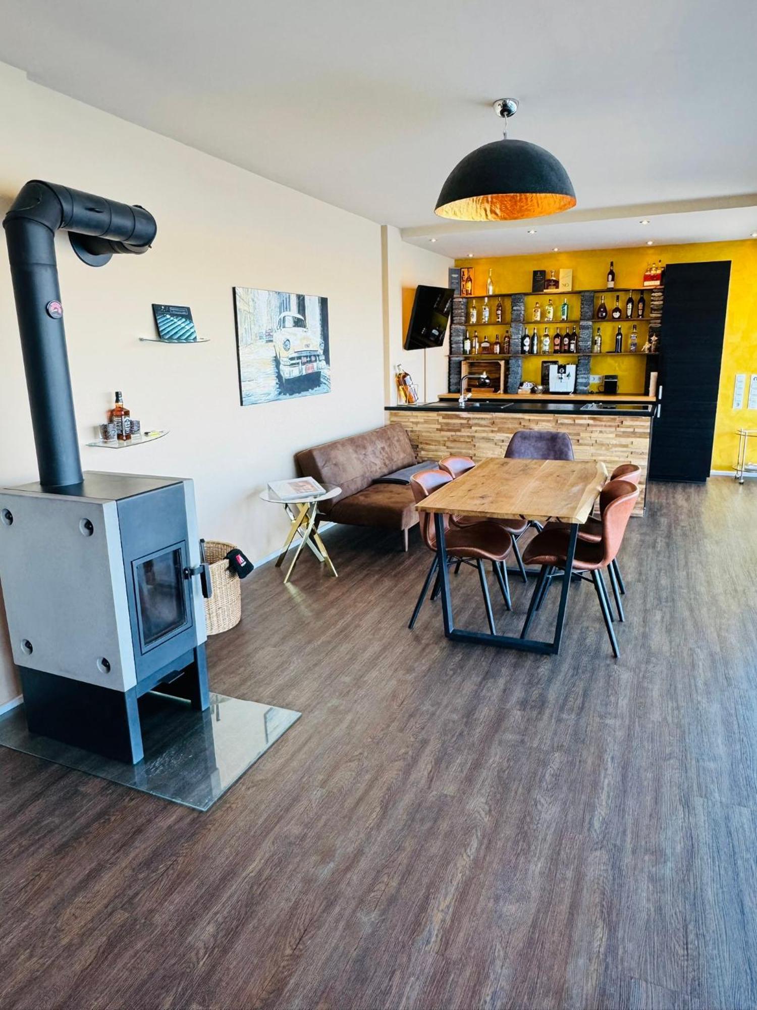 Rhein Lounge Lejlighed Urmitz Eksteriør billede